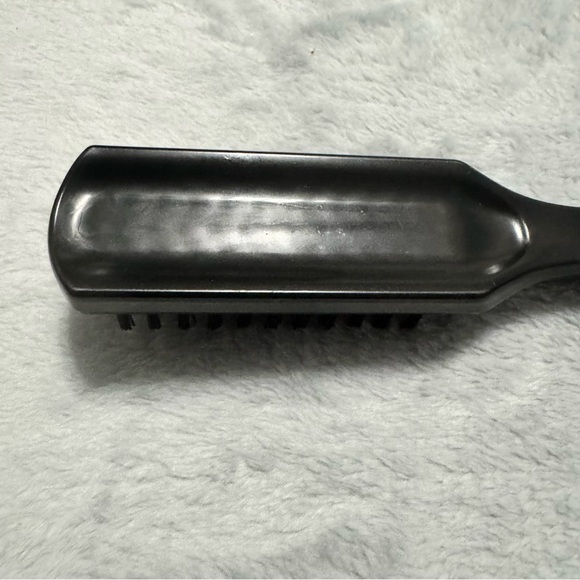 Classic Black Wave Brush for Men | Firm Synthetic Bristles | Vintage Look - Picture 14 of 16